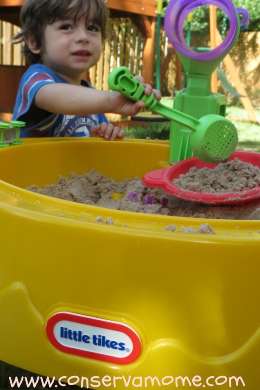 little tikes treasure hunt sand and water table