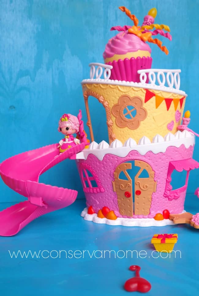 Lalaloopsy Mini Super Silly Party Musical Cake Playset giveaway ends 10