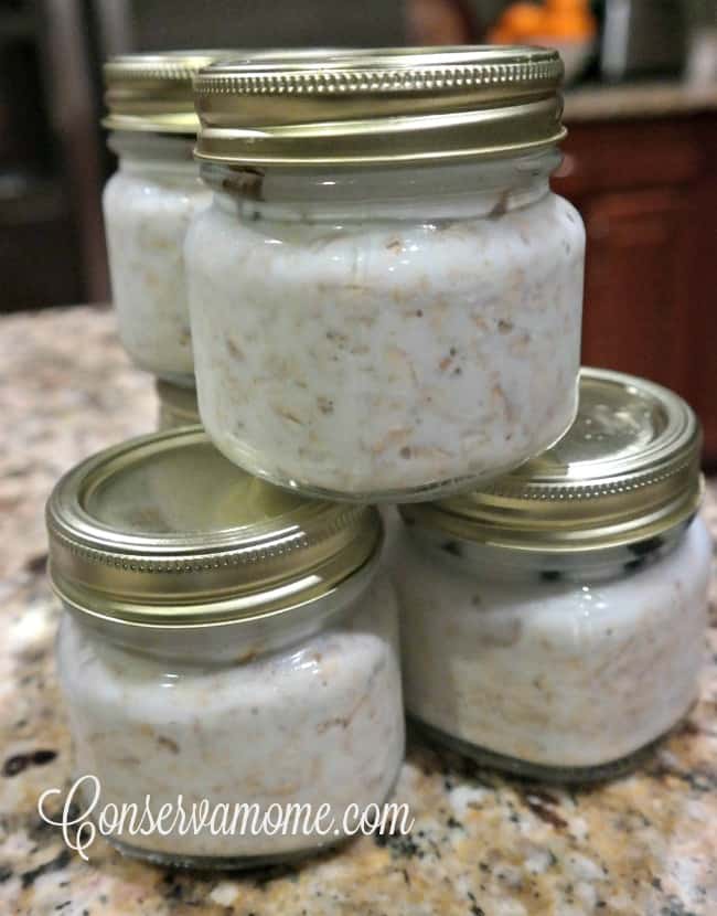 Easy Overnight Refrigerator Oatmeal