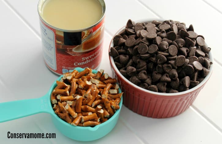 easy Chocolate Pretzel fudge1