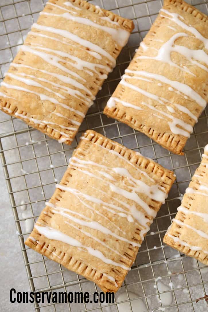 What happens when you combine Nutella and Pop tarts? A Symphony of flavors! Check out this easy and delicious recipe for Homemade pop tarts filled with Nutella.