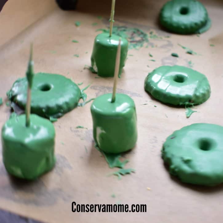 leprechaun hat cookies