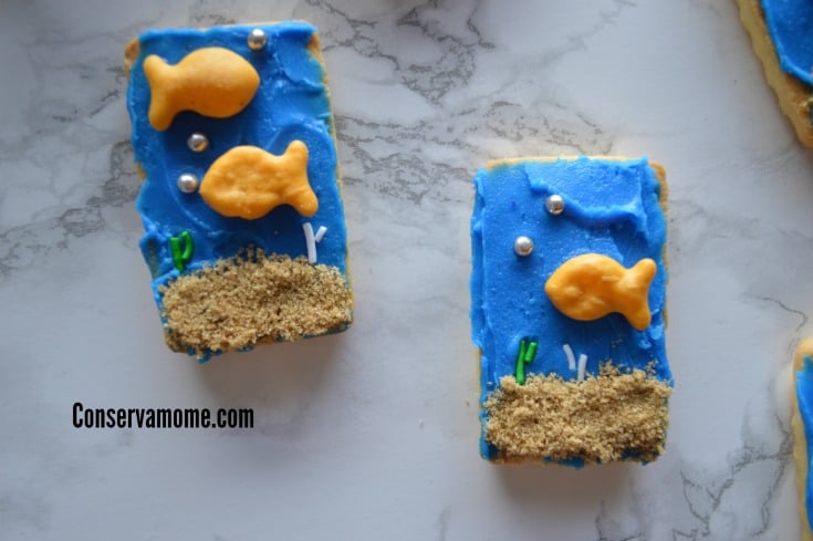 Bring Oceans of fun to your home with these delicious No Bake Under the Sea Cookies that will be the perfect addition to any snack time or party.