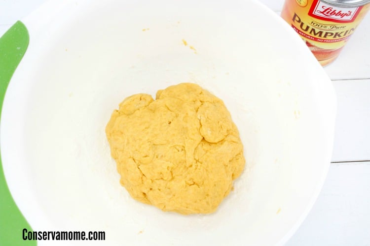 easy pumpkin playdough