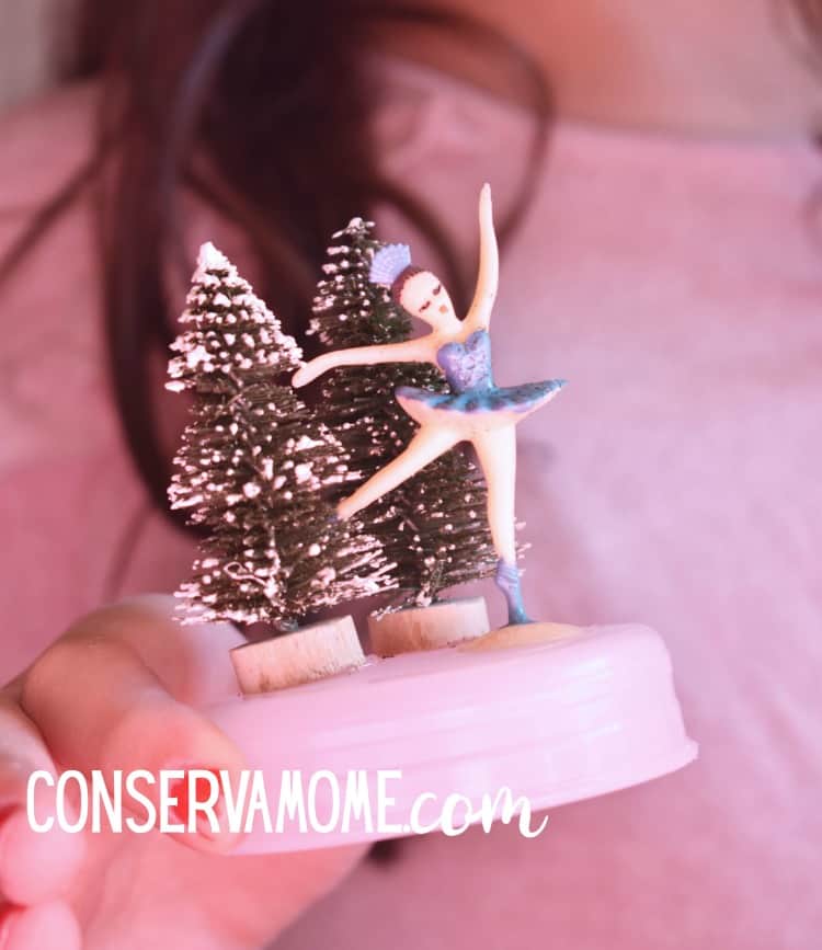 If teamed up with Walt Disney Pictures to bring you a magical craft, The Nutcracker and the Four Realms snow globe craft tutorial. This is an easy and fun craft that's perfect for a birthday party, viewing party or just because