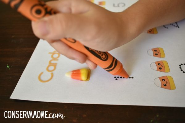 ConservaMom - Candy Corn Counting : A Hands On Preschool Fall Math Activity