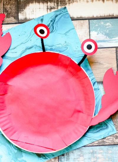 Crab paper plate craft