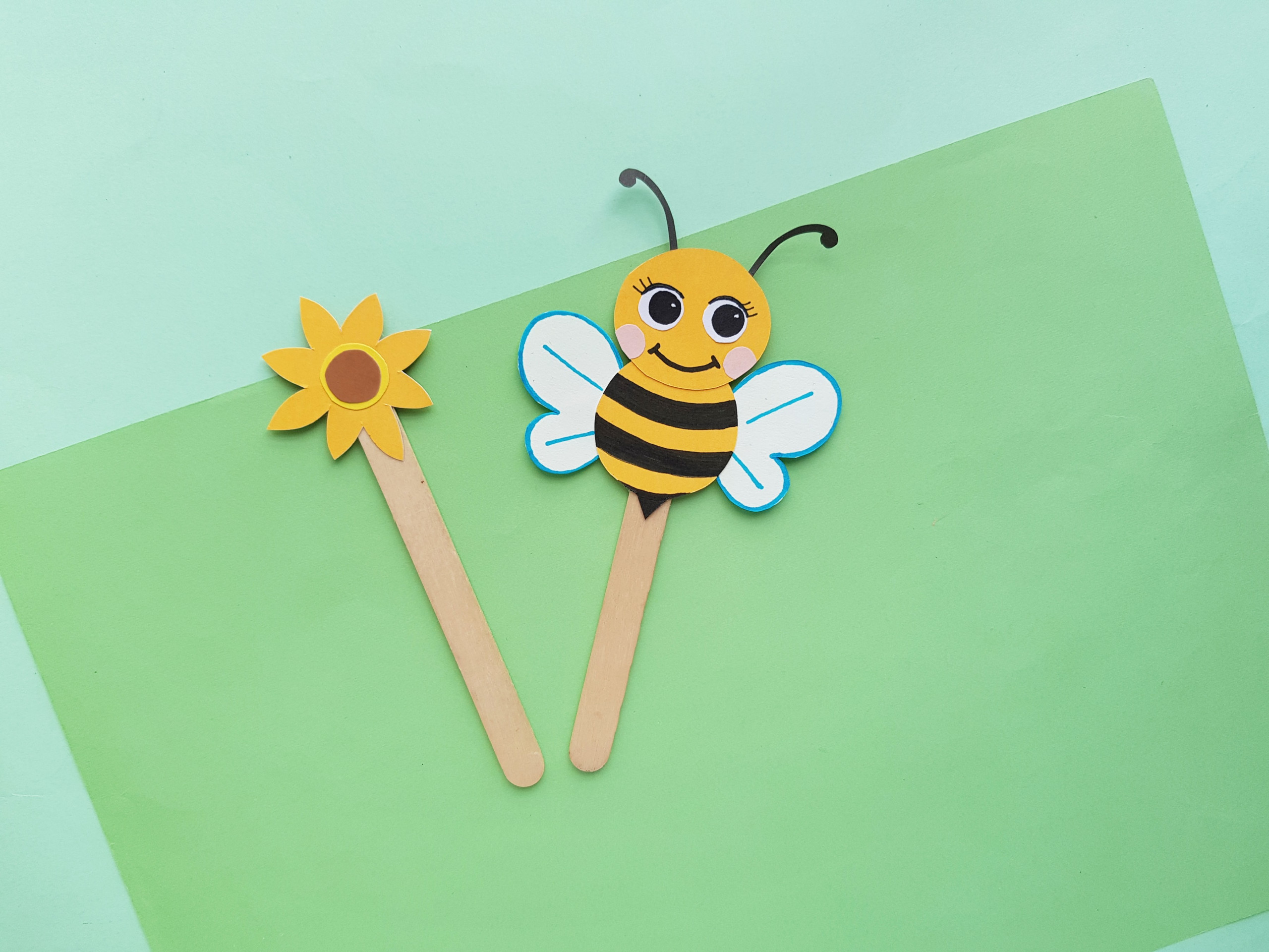 bee puppets 