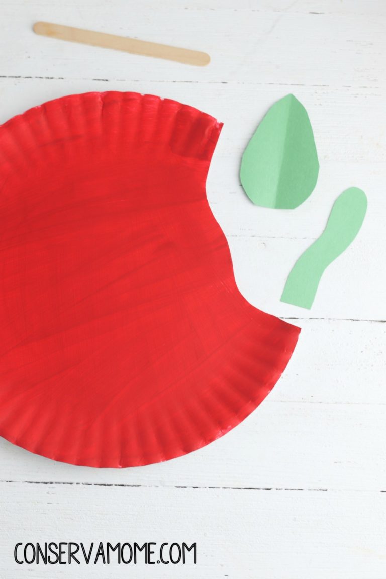 Apple with Worm Paper Plate craft for kids - ConservaMom