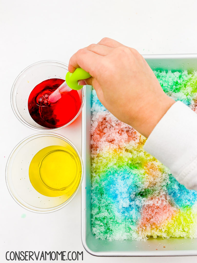 Snow Painting: Snow Sensory Bin - ConservaMom