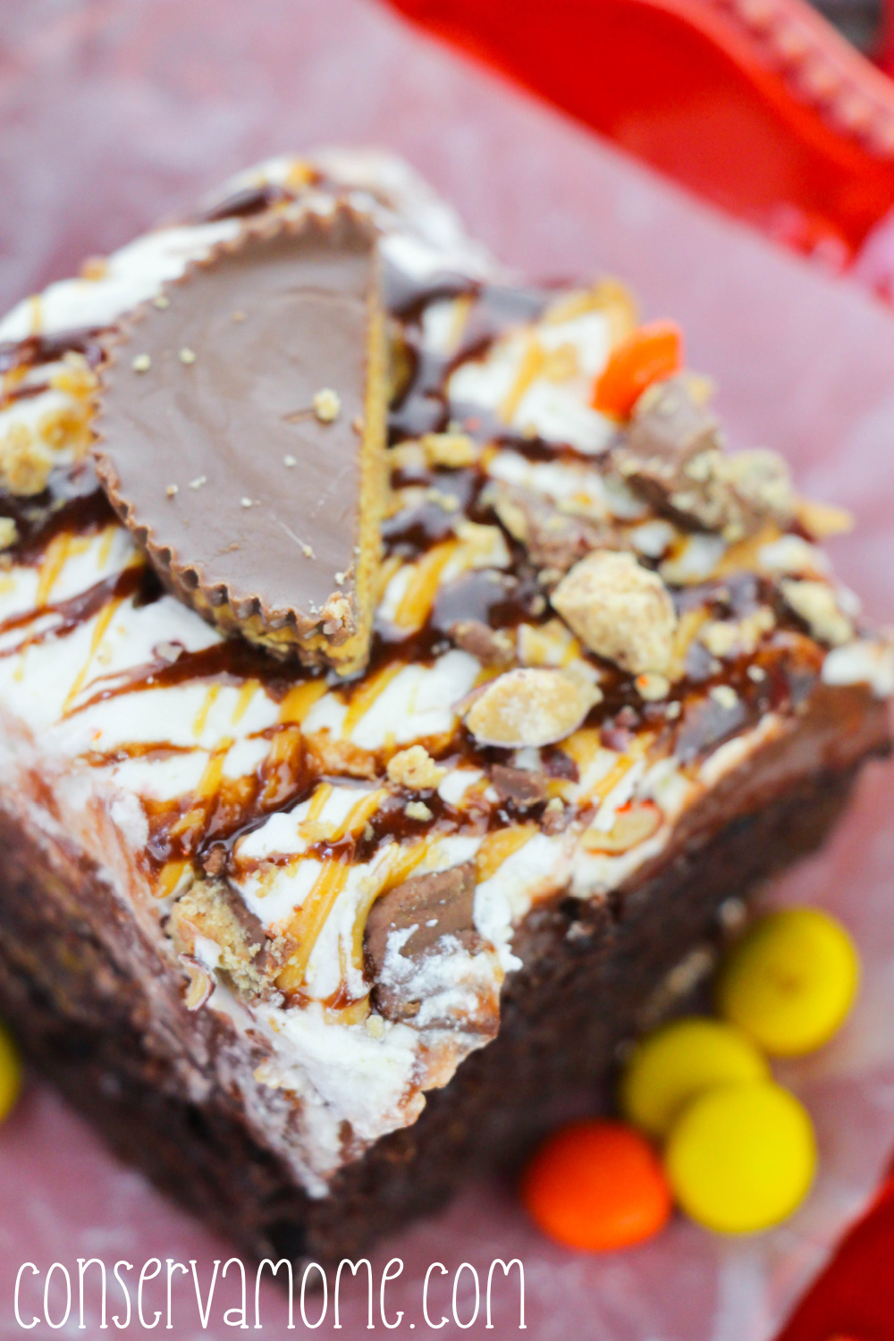 Reese’s Poke Cake: A Delicious Peanut Butter Dessert Recipe