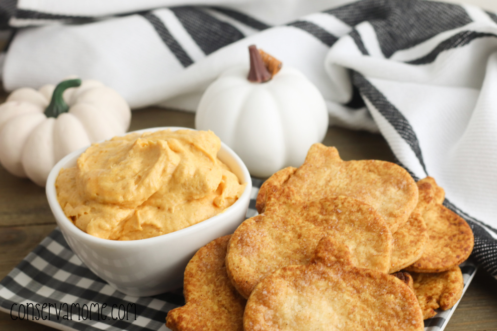 Fabulously Fall Pumpkin Pie Dip with Pie Crust Chips