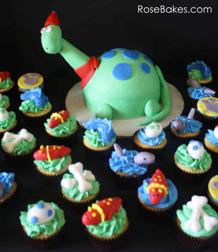 17 Dinosaur cake ideas - A Pretty Celebration