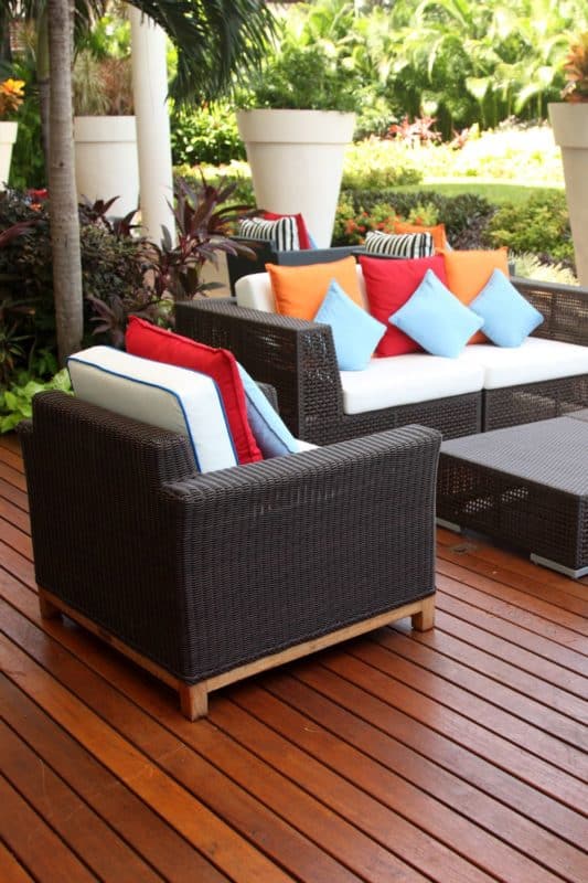 Tips for Finding HighQuality Outdoor Furniture ConservaMom