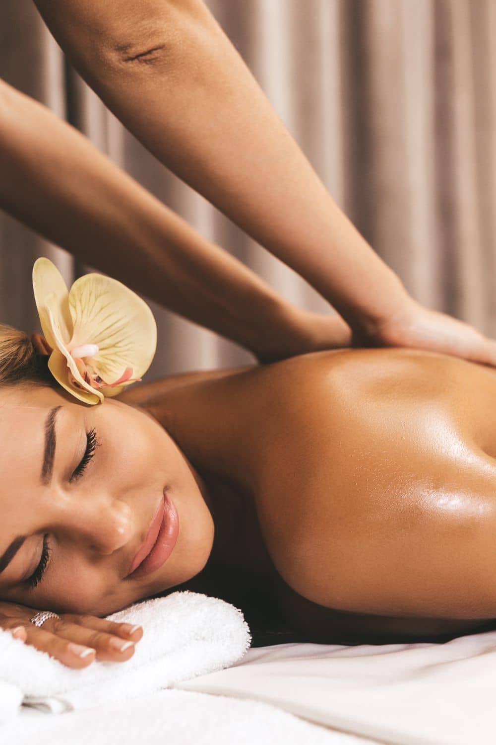 5 Perks of Massage Therapy for Women