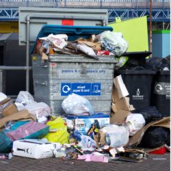 Top 5 Benefits of Hiring a Junk Removal Service for Your Home or Business