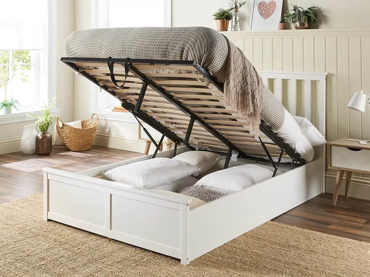 minimalist furniture