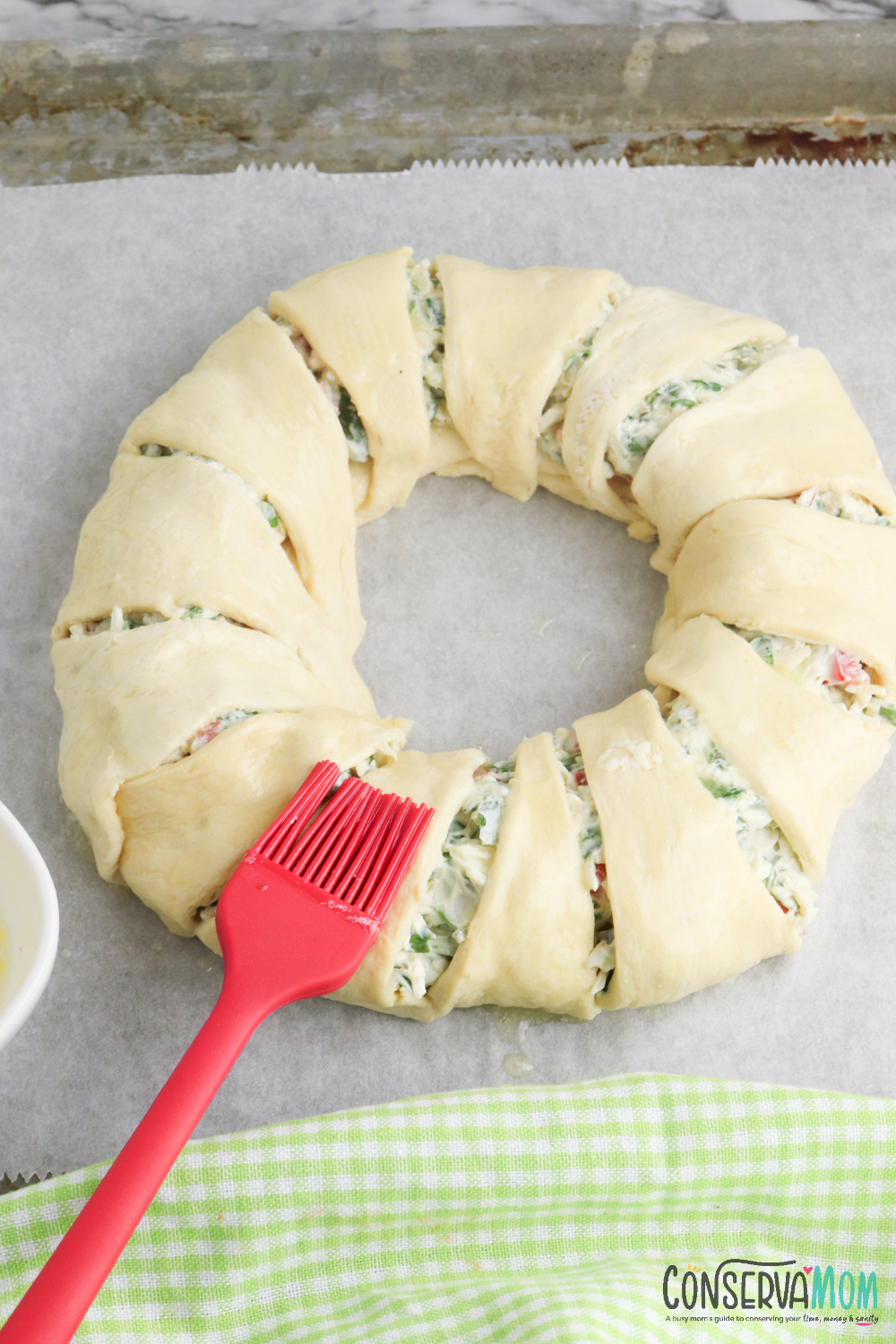 Spinach dip Wreath