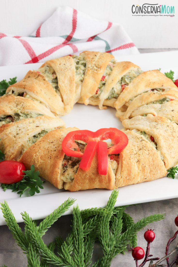 Spinach dip wreath