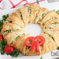 Spinach dip Wreath