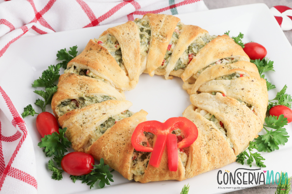 Spinach dip Wreath